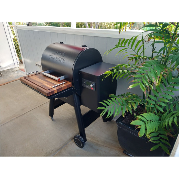 BBQ Boards®, Traeger Ironwood 650 Front Board